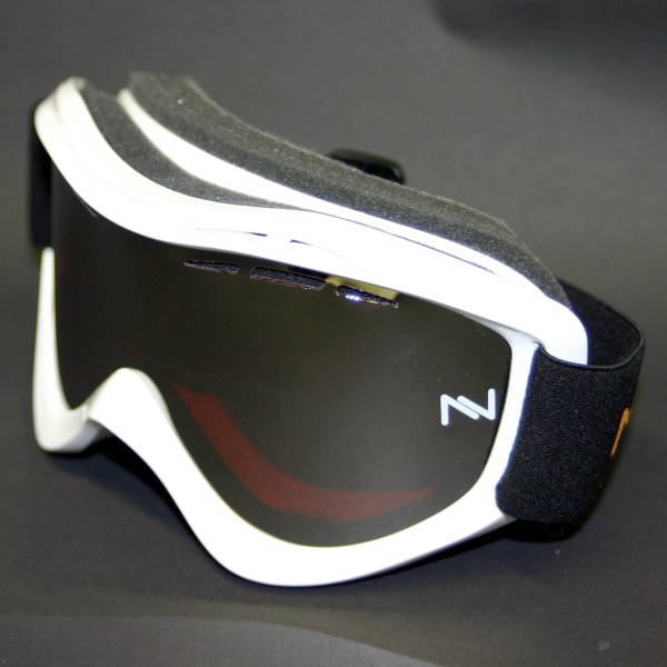 https://ebay.line4.net/Nav/Skibrille2007/theta/theta_001.jpg